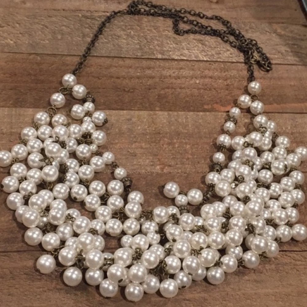 ▪️Plunder Retired Lottie Necklace